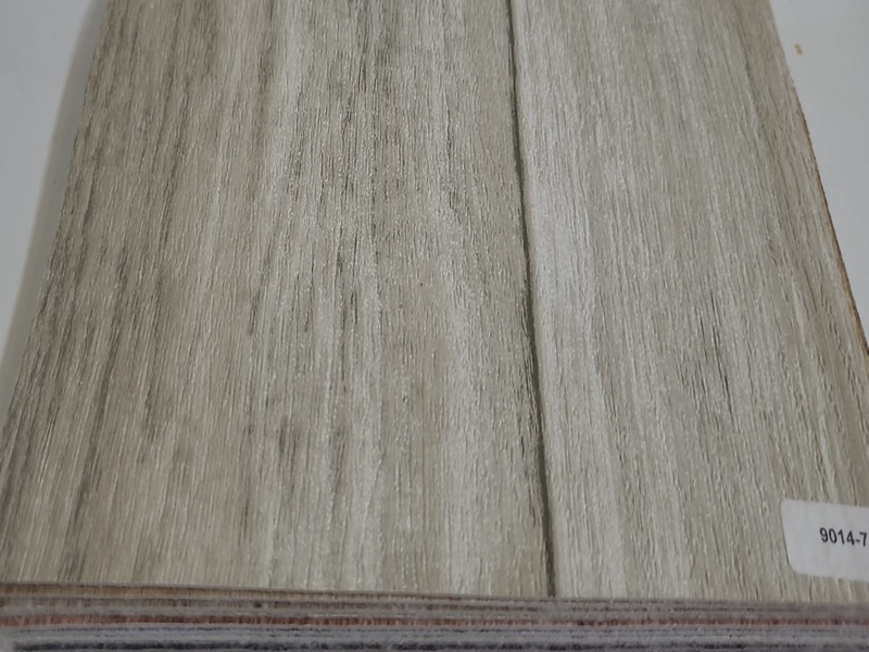 Mineflo Gri PVC Zemin EKOTEX 9014-7 — Açık Gri Ahşap Görünümlü Esnek PVC Zemin Kaplama Modern Ofis Ev İstanbul