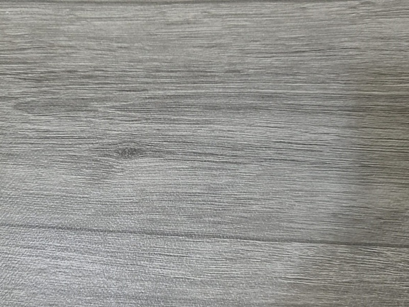 Mineflo Gri Ahşap PVC Zemin MNF-GRI — Gri Meşe Emboss Desen Cam Elyaf Taşıyıcı Loft Ofis Modern Mekan PVC Zemin İstanbul