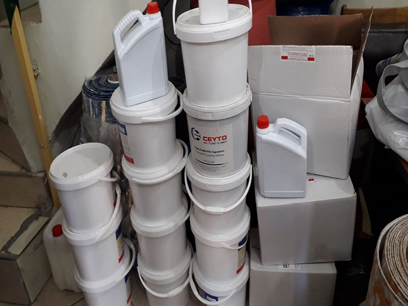 Ceyto PVC Karo Halı Yapıştırıcısı CY-2024 — Su Bazlı 5lt 10lt 20lt Kova Toptan Proje PVC Zemin Karo Halı İstanbul